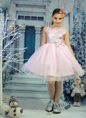 Детска празнична рокля с тюл под коляното