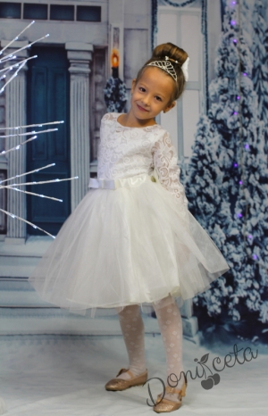Официална детска рокля Кали с дантела в екрю с коланче и тюл с  голяма панделка отзад