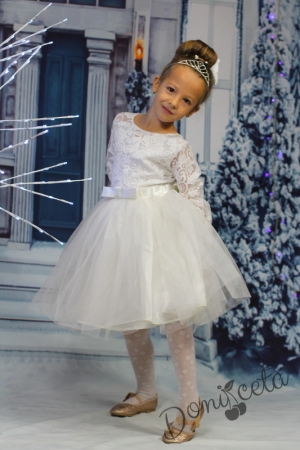 Официална детска рокля Кали с дантела в екрю с коланче и тюл с  голяма панделка отзад