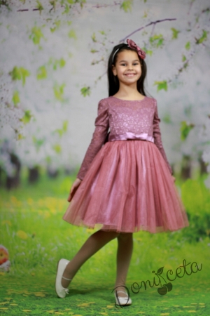 Празнична/официална детска рокля Павлина с дълъг ръкав в пепел от рози с дантела и тюл с голяма панделка отзад