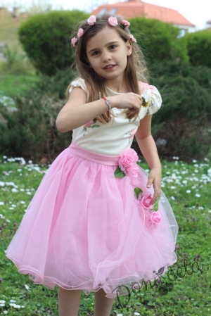 Official children"s dress with roses