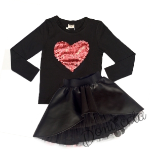 Комплект от кожена пола и блузка със сърце от пайети в черно