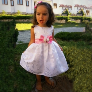 Официална детска/бебешка рокля в бяло за шаферка или кръщене