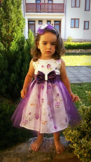 Официална детска рокля на цветя в лилаво Катрин
