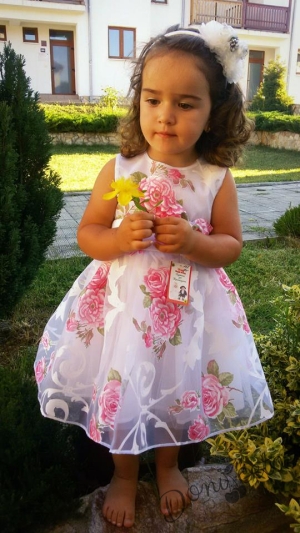 Официална/бебешка детска рокля в бяло с рози 177ФГ