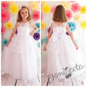 Официална детска дълга рокля в бяло с дантела и с тюлголяма панделка Далия