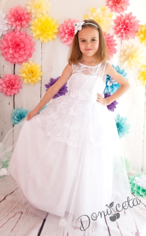 Официална детска дълга рокля в бяло с дантела и с тюлголяма панделка Далия