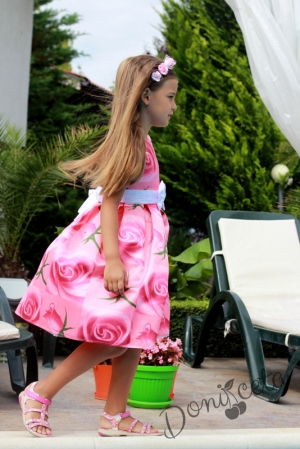 Официална детска рокля в прасковено с коланче  на цветя 