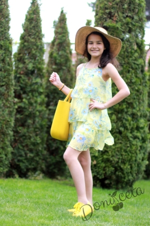Детска лятна рокля Дари без ръкав в жълто на цветя с тънки презрамки