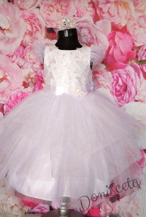 Официална детска рокля Каринда с голяма панделка отзад, с 3D пеперуди и с тюл в бяло