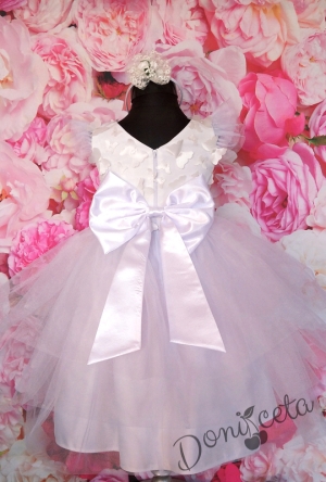 Официална детска рокля Каринда с голяма панделка отзад, с 3D пеперуди и с тюл в бяло