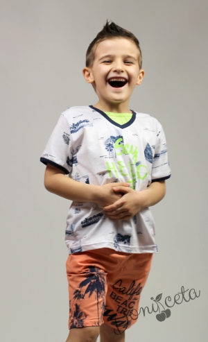  Комплект от детска тениска за момче с палми в зелено с къси панталонки в оранжево