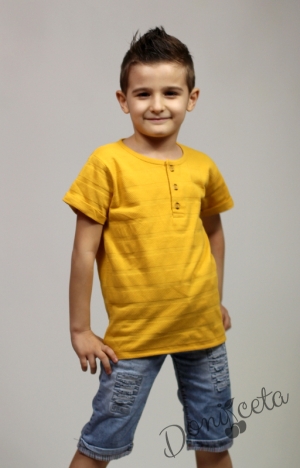 Детска тениска с къс ръкав за момче с копчета  в цвят горчица