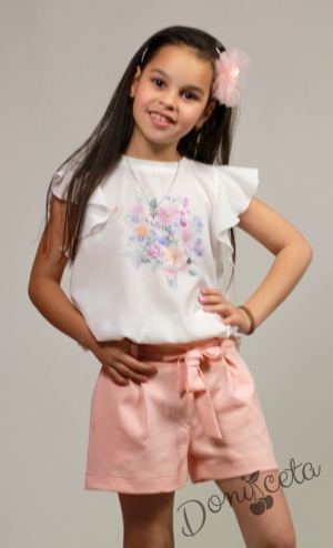 Детска  блуза с къс ръкав в екрю с цветя