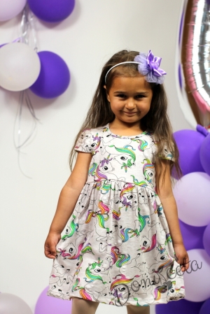 Детска лятна рокля с къс ръкав с цветни еднорози 