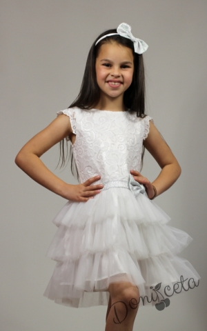 Официална детска рокля в бяло със сребриста панделка и тюл  на пластове  Монита