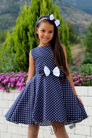 Ежедневна или официална детска рокля в тъмносиньо на бели точки  тип клош Натали