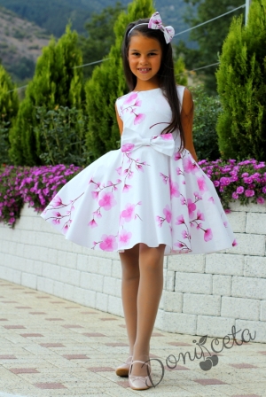Детска рокля в бяло на нежни розови цветя тип клош Розалинда с болеро в розово