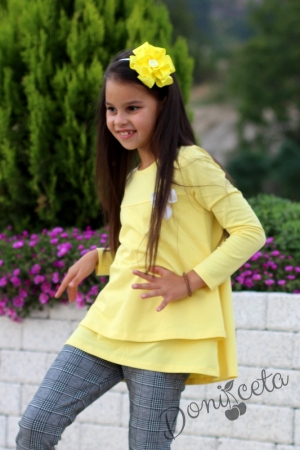 Детска ежедневна блуза в жълто с панталонки в сиво