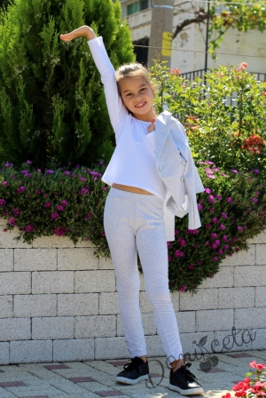 Комплект за момиче от 3 части- сако сиво, блуза в бяло и панталон