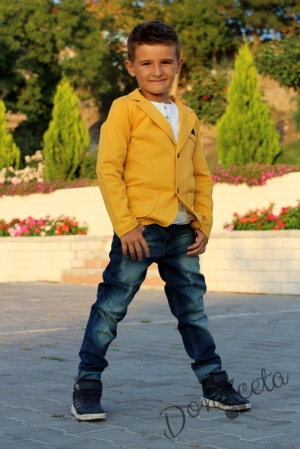 Детско  сако за момче в цвят горчица с джобчета