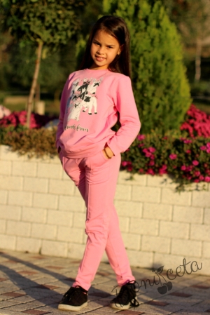 Ватиран комплект за момиче от блуза в розово и панталон в розово