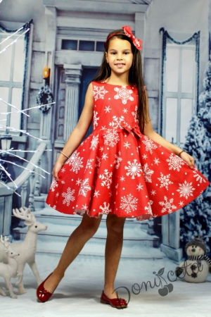 Детска коледна рокля в червено със снежинки в бяло