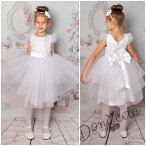 Официална детска рокля с тюл на пластове и 3D цветя в бяло