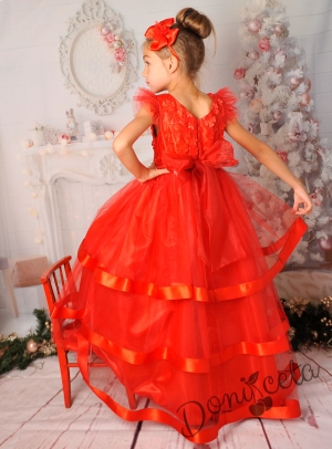 Дълга официална детска рокля в червено с тюл и панделка отзад