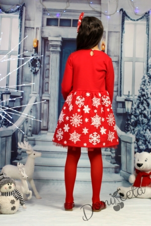 Червена ватирана детска рокля със снежинки
