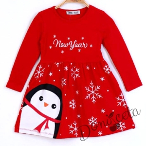 Детска коледна рокля в червено с пингвинче и снежинки