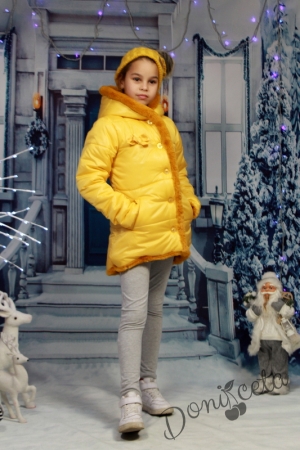 Зимно детско яке с качулка в цвят горчица