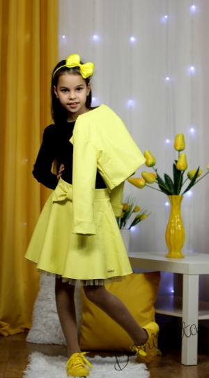 поличка и якенце жълти