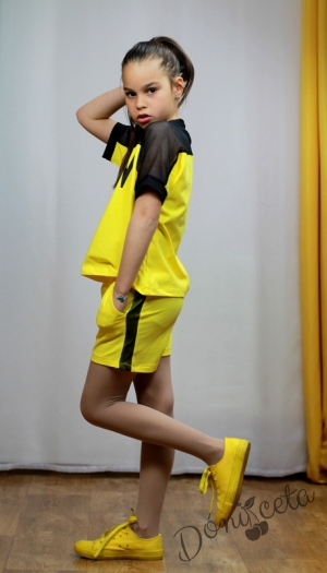 Летен комплект за момиче от тениска с мрежа и къси панталони в жълто Contrast 11