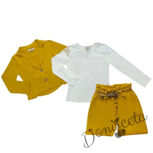 Детски комплект от блуза в екрю,сако в горчица и къси панталони за момиче