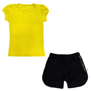 Детски комплект от тениска в жълто и къси панталонки в черно