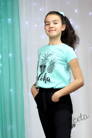 Детска тениска за момиче в тюркоаз/мента с ананаси