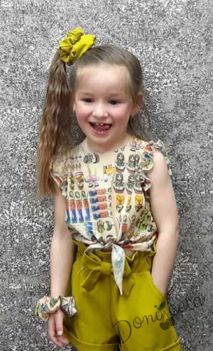 Детска блузка с къс ръкав и къдрички на ръкавите за момиче
