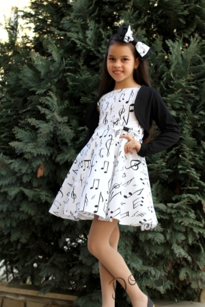 Детска рокля с ноти с болеро
