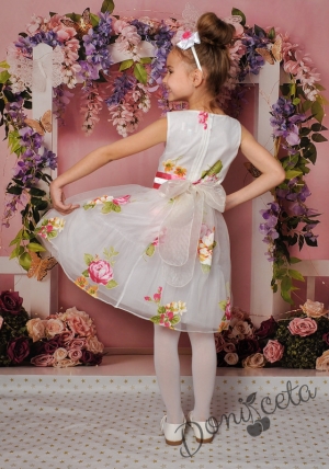 Официална детска рокля в бяло без ръкав на цветя в розово 177ЦЗ