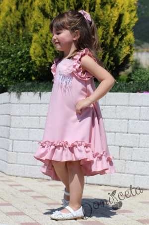 Лятна детска рокля в пудра с къдрички без ръкав