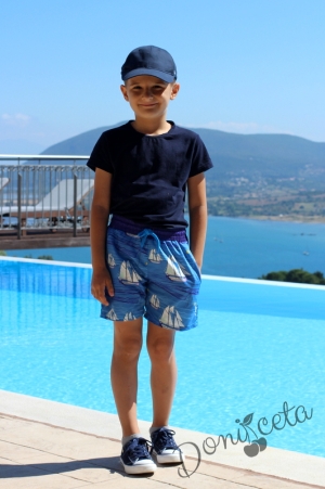 Комплект от бански за момче шорти с летни мотиви и тениска