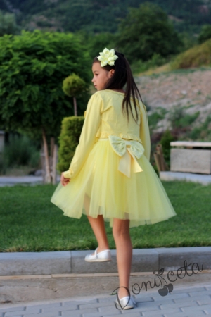 Детска  официална рокля от дантела в жълто с мек тюл и с болеро