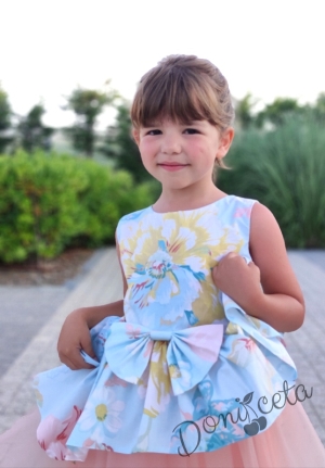 Официална детска рокля в тюркоаз/мента на цветя с тюл в прасковено