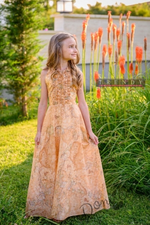 Детска стилна дълга рокля в нежен цвят от колекция "Майки и дъщери" 