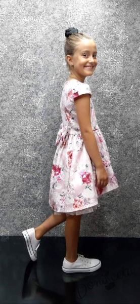 Официална детска рокля на нежни цветя в пепел от рози Ели