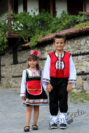 Детска носия 20- комплект от сукман с престилка с фолклорни/етно мотиви за момиче