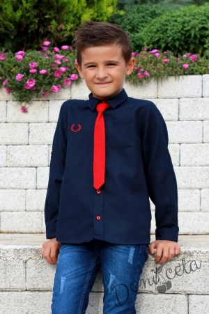 Официална детска риза с дълъг ръкав в тъмносиньо с вратовръзка