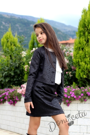 Комплект от 3 части-блуза, пола и късо сако в черно