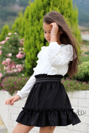 Комплект момиче от 3 части-риза в екрю, пола в черно с къдрички и сако в черно